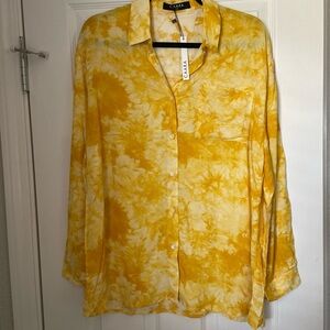 Caara Yellow Button‎ Down Shirt